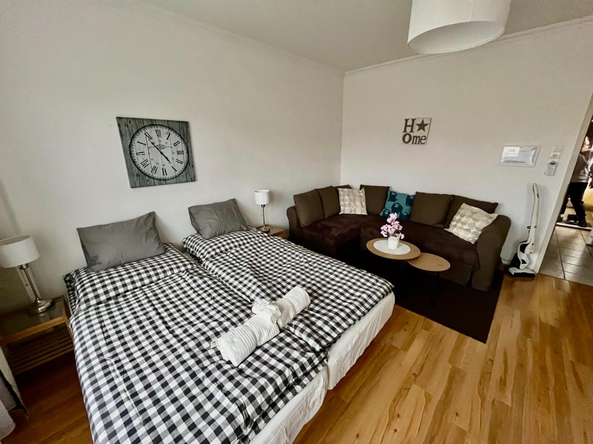 Buda Downtown Apartment Budapest Exteriör bild