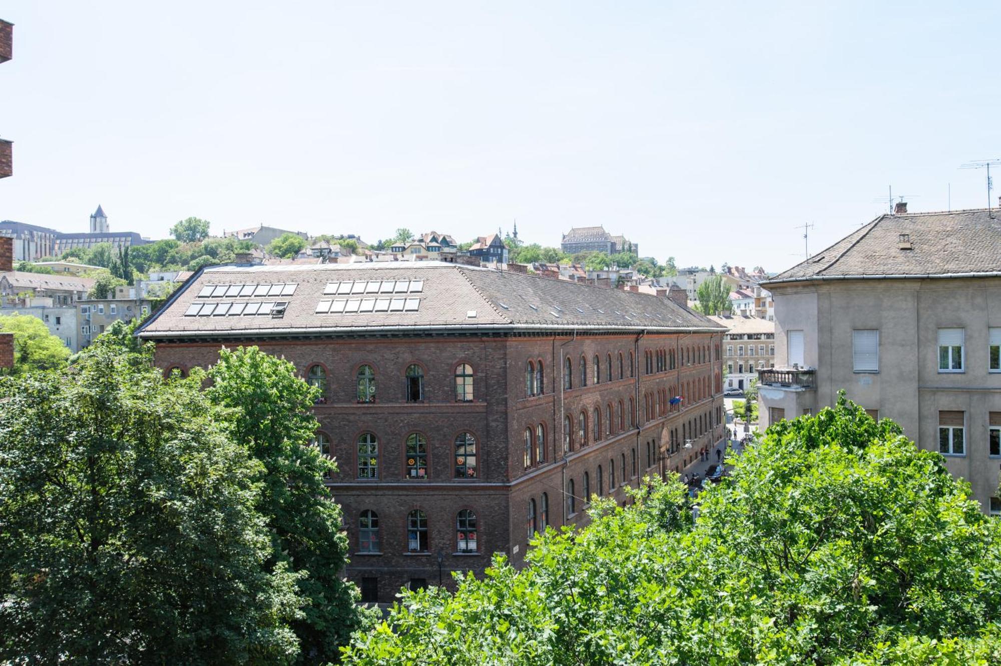 Buda Downtown Apartment Budapest Exteriör bild